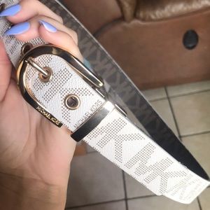 Micheal kors belt